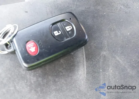 2013 Toyota Prius Two z USA, uszkodzony, nr VIN JTDKN3DUXD0340528